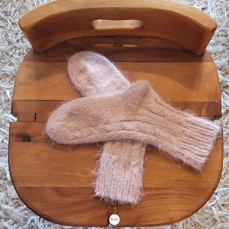 Soft Pembe Renk Örgü Çorap