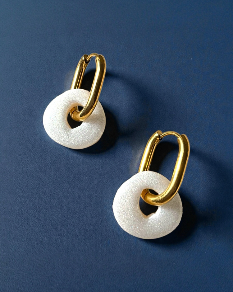 Beyaz Mini gliterlı charm