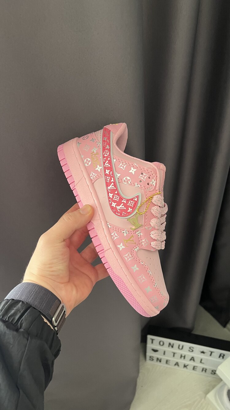 Nike Dunk X Louis Vuitton Pembe 