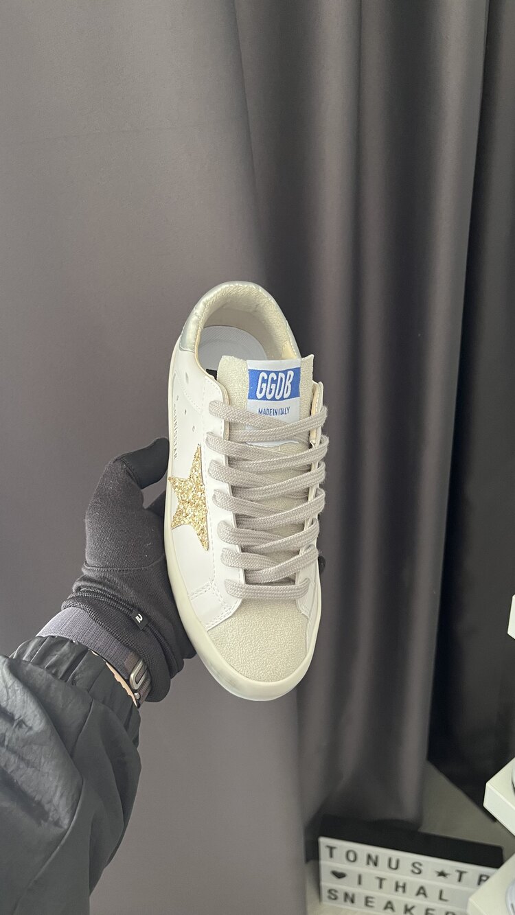 Golden goose