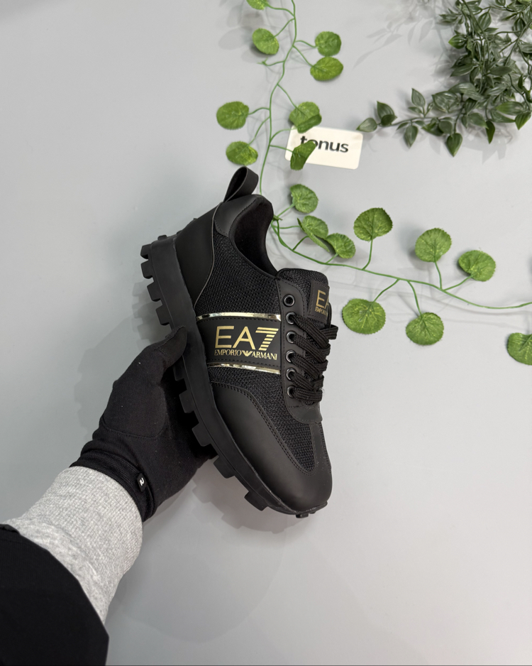 EA7 siyah 