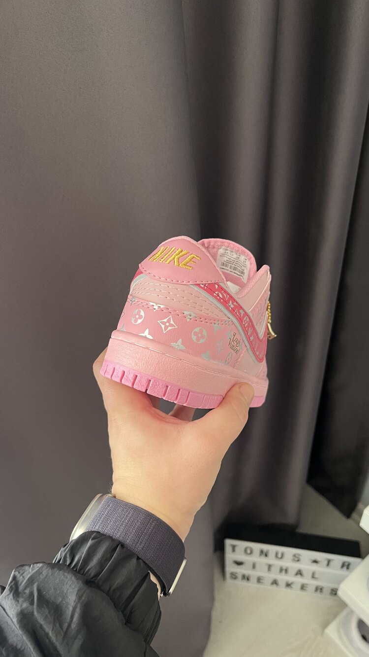 Nike Dunk X Louis Vuitton Pembe 