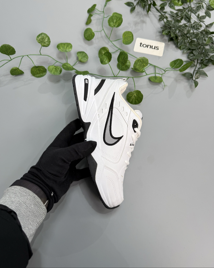 Nike air monarch beyaz siyah 