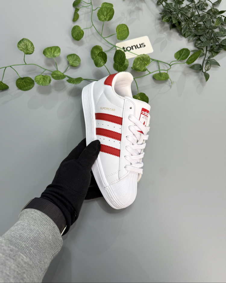Adidas superstar beyaz kırmızı 