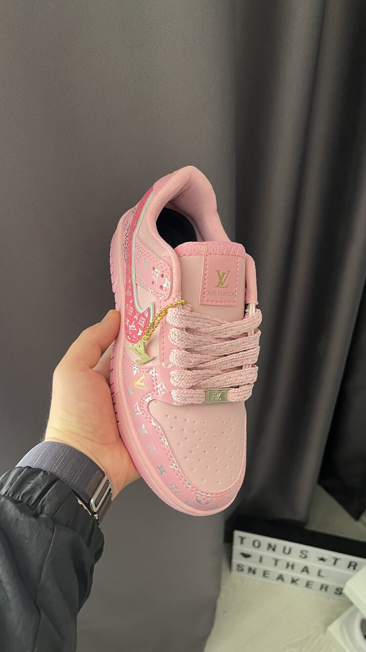 Nike Dunk X Louis Vuitton Pembe 