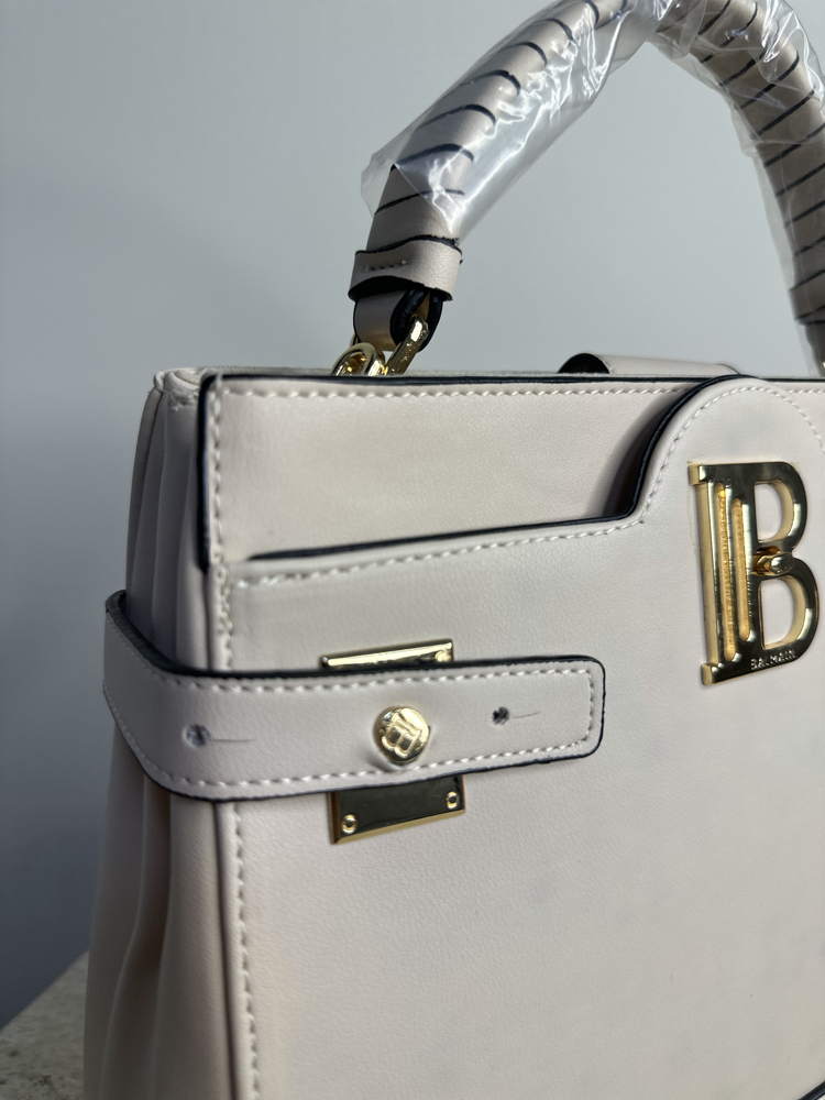 Balmain büyük boy çanta  