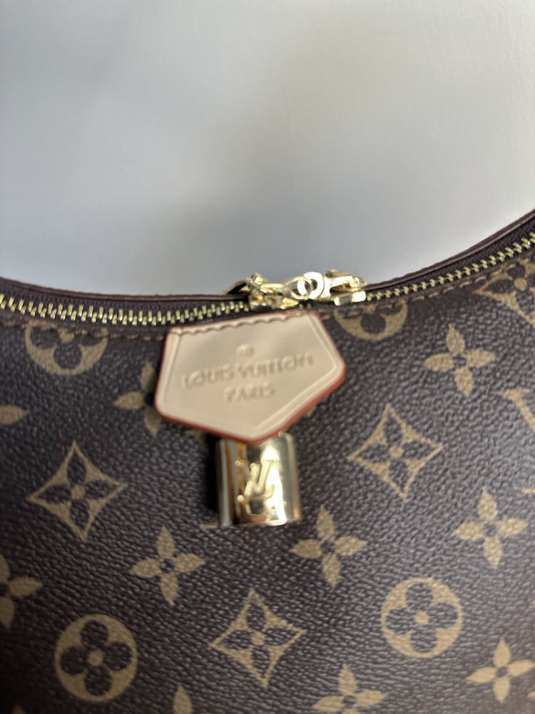 Louis Vuitton büyük çanta