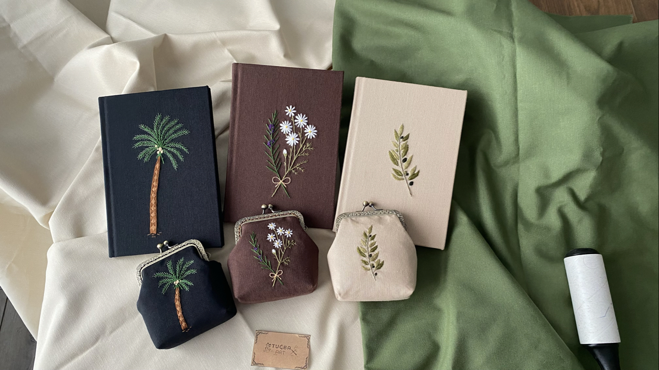 Kahverengi Papatya-Kekik Nakışlı Defter