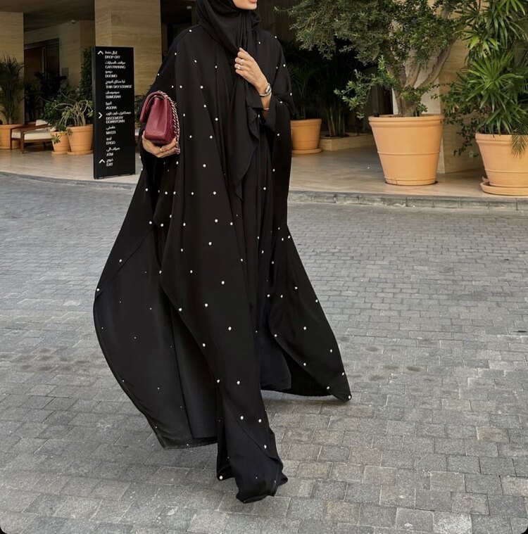 Taşlı pelerin abaya