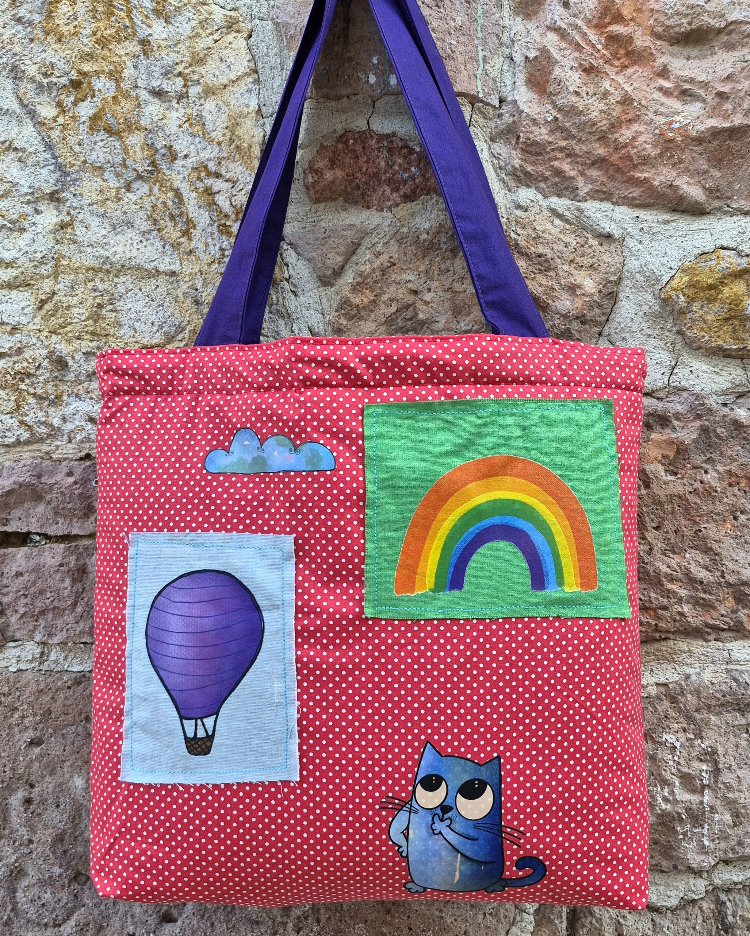 Balon Gökkuşağı ve Kedi Çanta