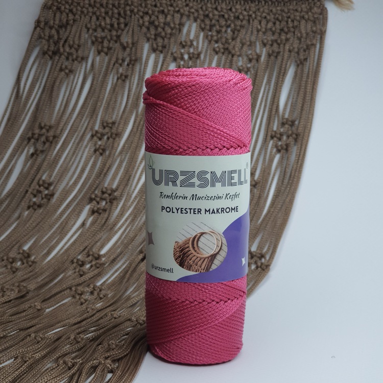 Polyester Makrome 3 No