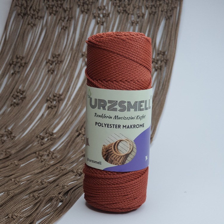 Polyester Makrome 3 No