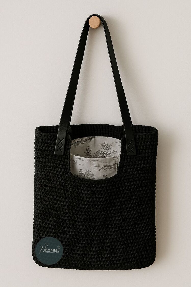 SİYAH KOL ÇANTASI