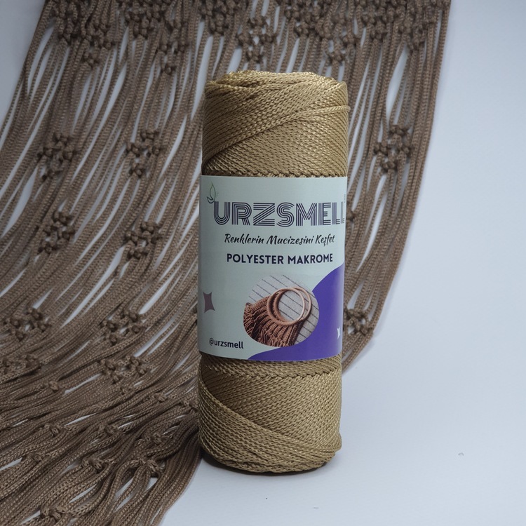 Polyester Makrome 3 No
