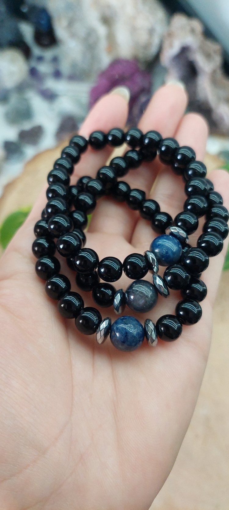 10 mm Küre Kesim Safir Taşlı Oniks(8 mm) ve Hematitli Bileklikler