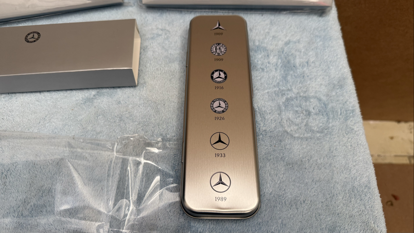 MERCEDES ORİJİNAL ARMA SETİ