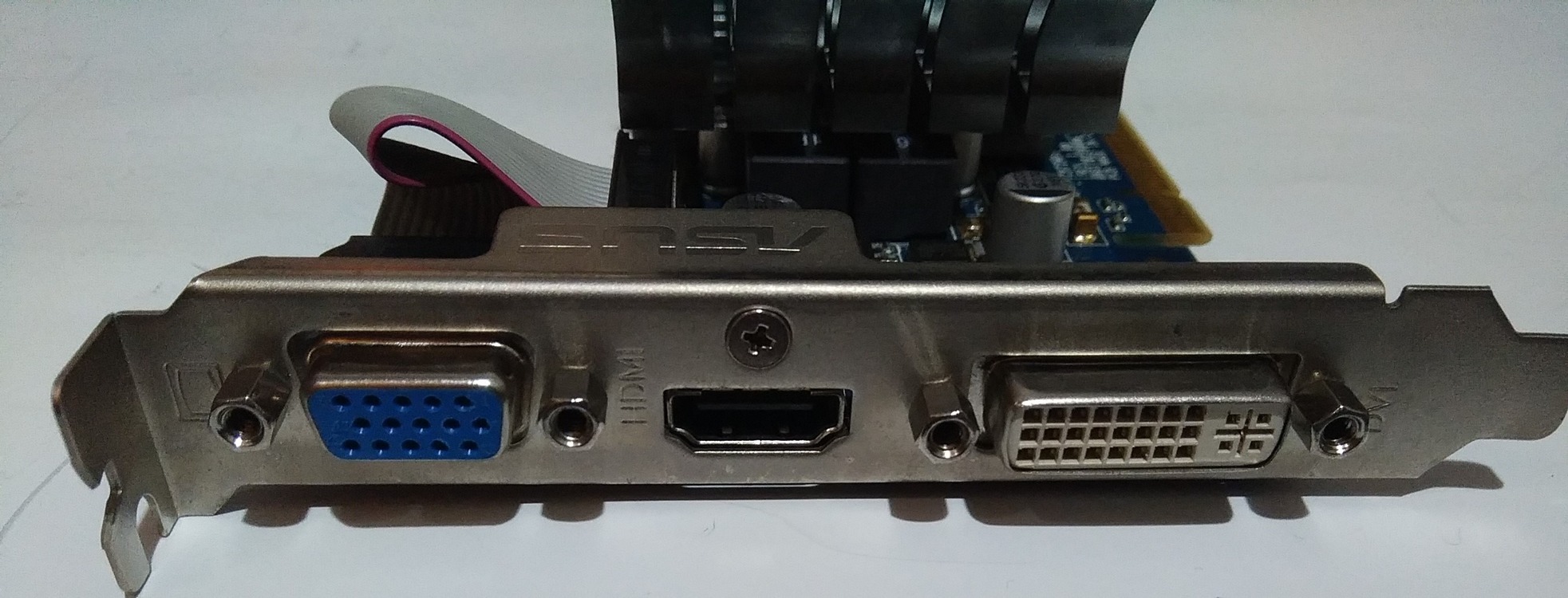 Asus Nvidia Geforce 210 1Gb DDR3 Ekran Kartı (Sorunsuz , Ücretsiz Kargo)