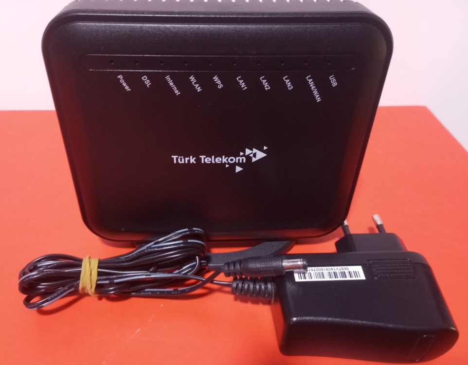 ZYXEL VMG3313-B10A Yeni Nesil VDSL Modem (Sorunsuz, Kılavuzlu ,Yüksek çekim , İkinci El)