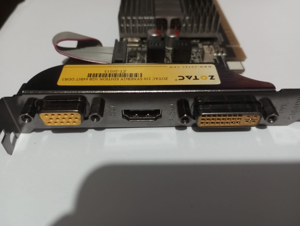 ZOTAC Nvidia Geforce 210 1Gb DDR3 Ekran Kartı (Sorunsuz )