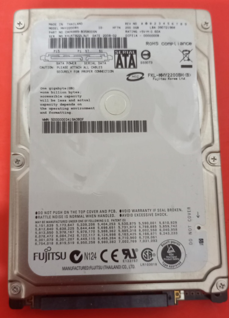 FUJITSU 200 GB 2.5” SATA Laptop Hard Disk (Sağlık 100 , Sorunsuz)