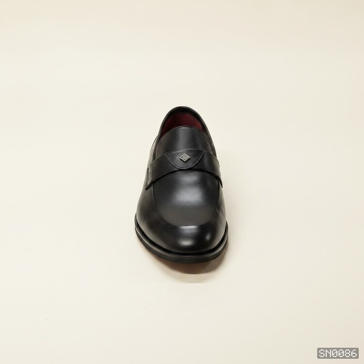 Classic Loafer