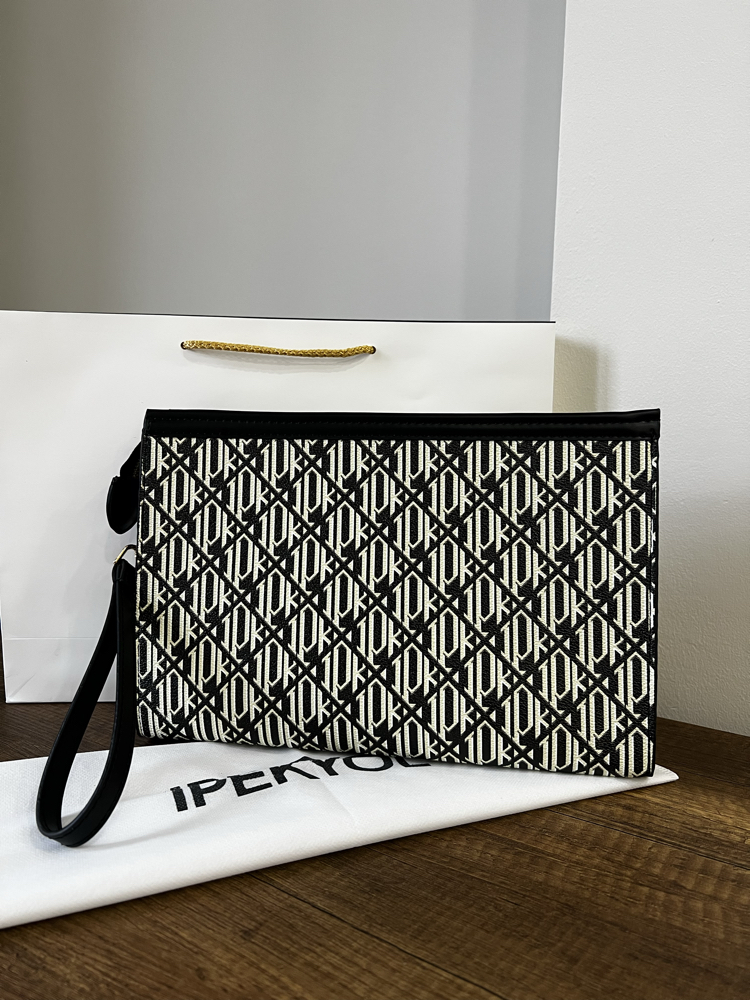 İpkyl Clutch