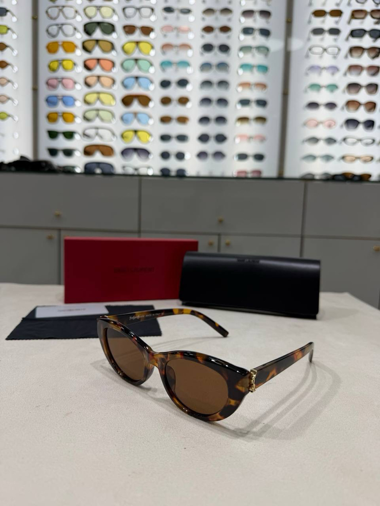 YSL GÜNEŞ GÖZLÜĞÜ 