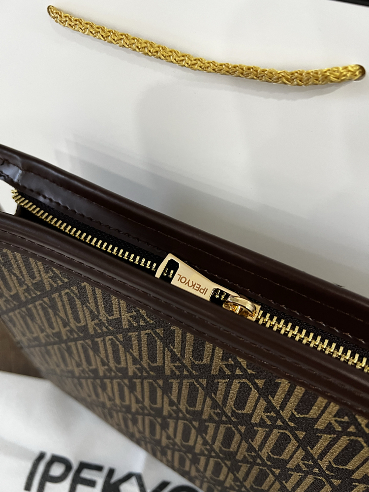 İpkyl Clutch