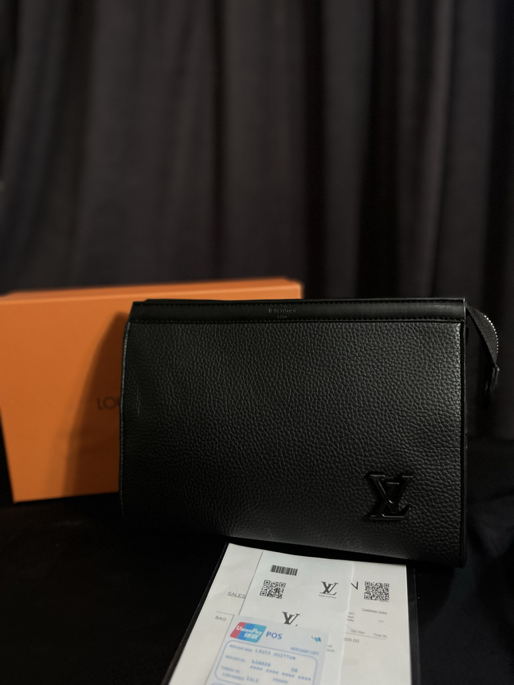 LOUIS VOUITTON Siyah El Portföyü 