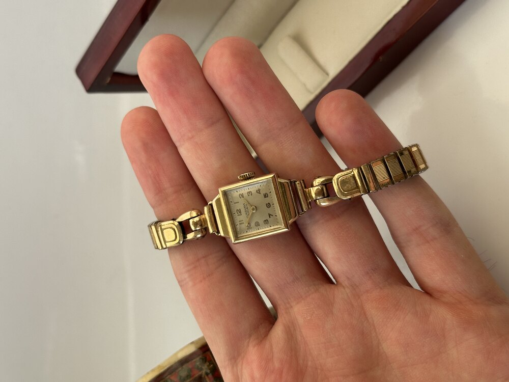 Junghans Altın Kaplama Kurmalı Saat