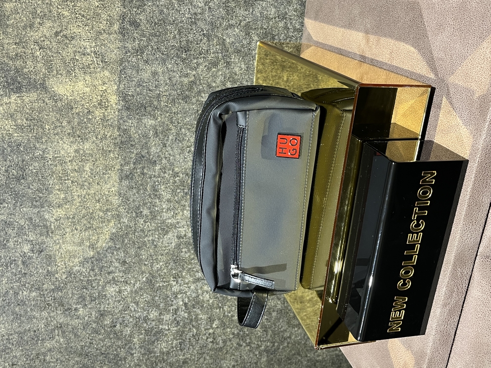HUGO BOSS EL ÇANTASI