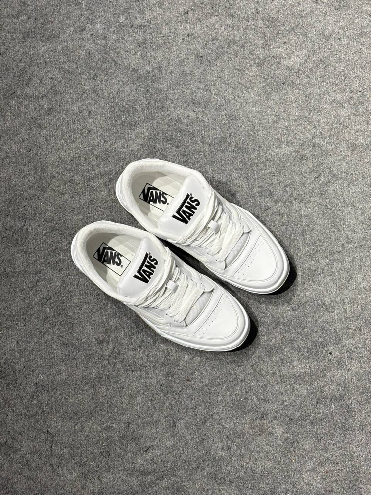 VANS HYLANE BEYAZ
