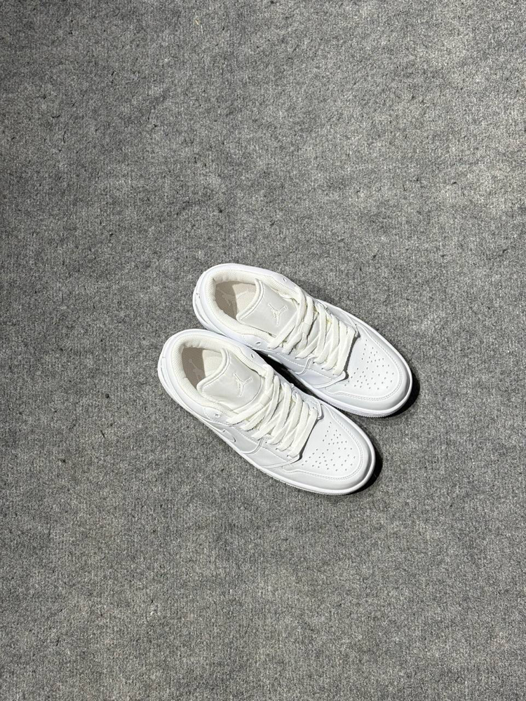 NIKE AIR JORDAN 1 LOW WHİTE