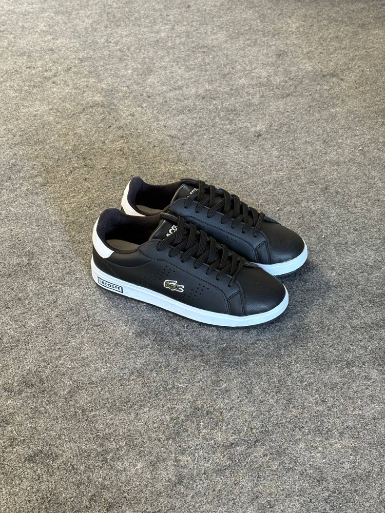 LACOSTE CARNABY PRO