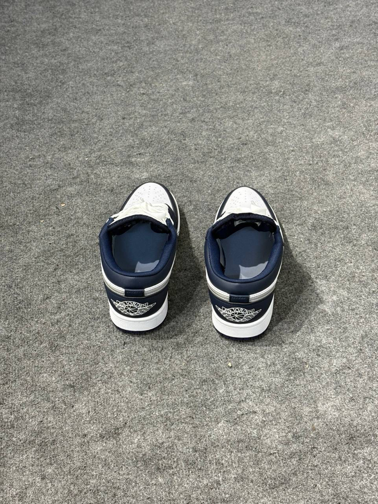 NIKE AIR JORDAN 1 LOW MIDNIGHT NAVY