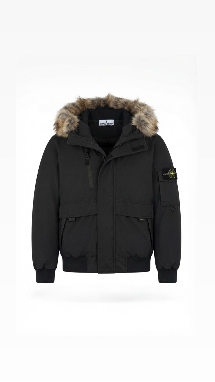 Stone island Siyah kürklü mont
