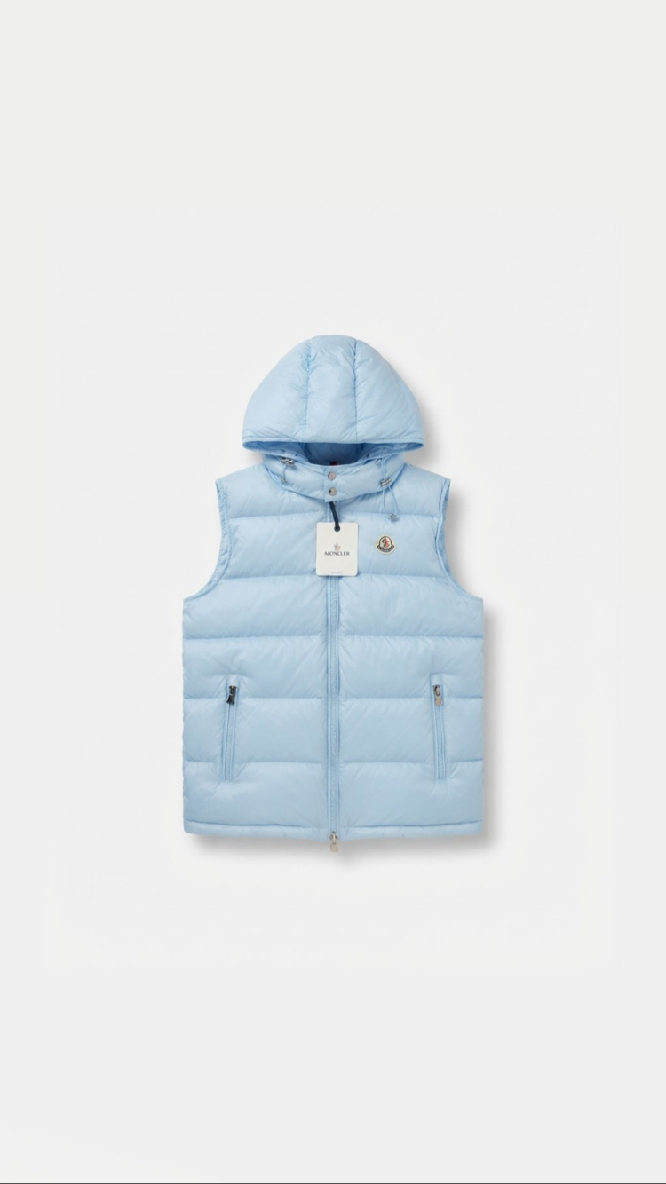 MONCLER baby blue yelek