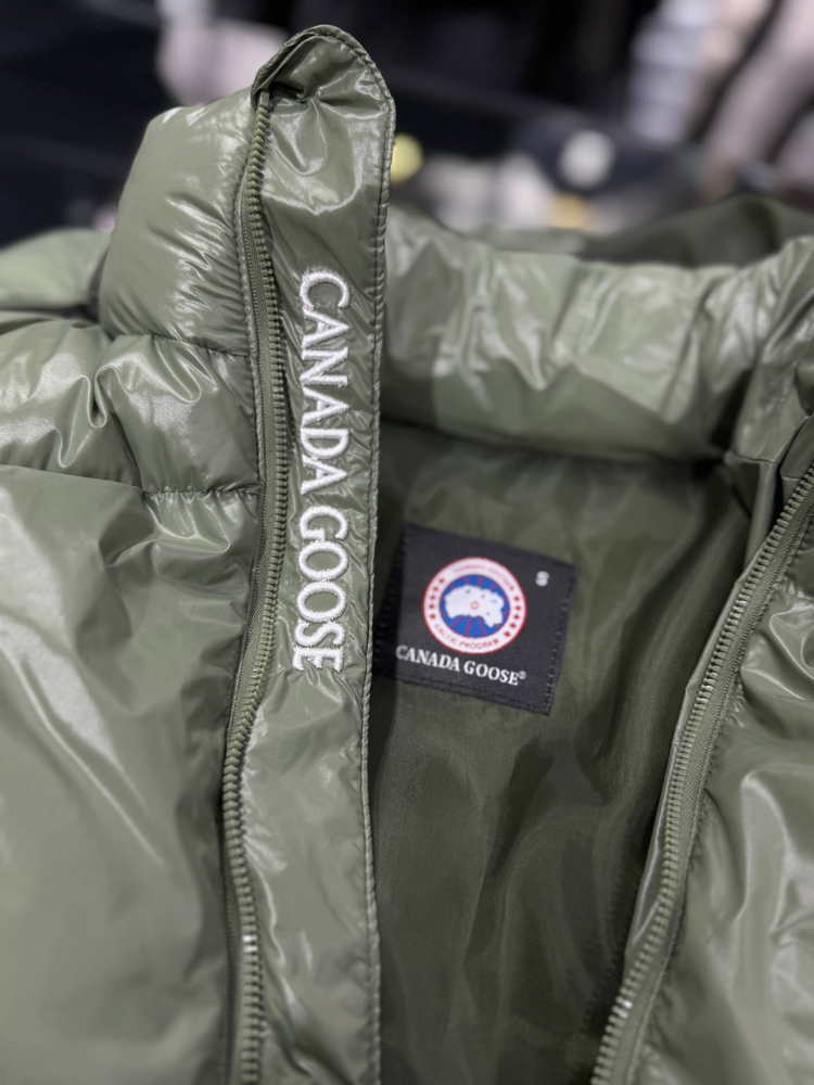 Canada goose yeşil puffer