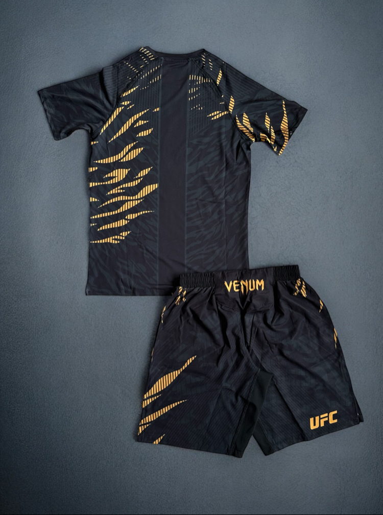 UFC venum altın sarısı MMA takım