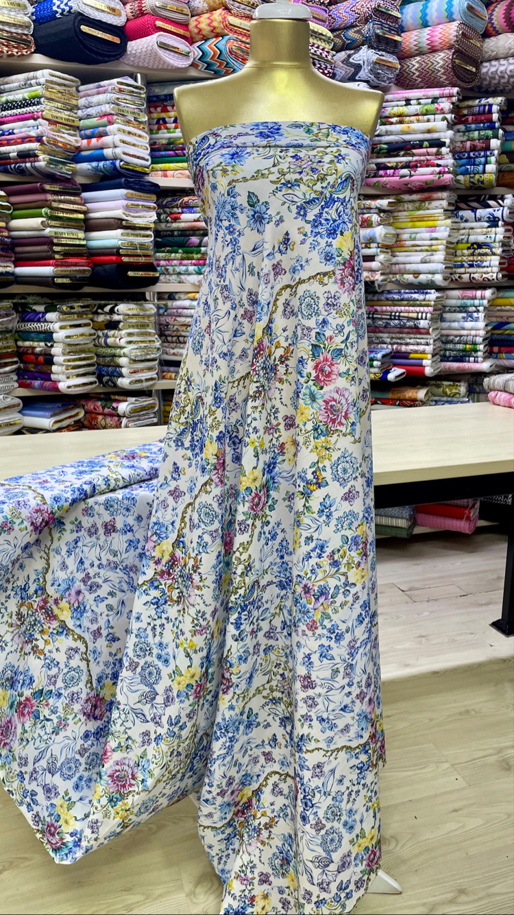 Özel Desenli 150 cm (60") Kumaş 4 Çeşitli Seçenekleriyle: Şifon, Krep, Saten, Keten