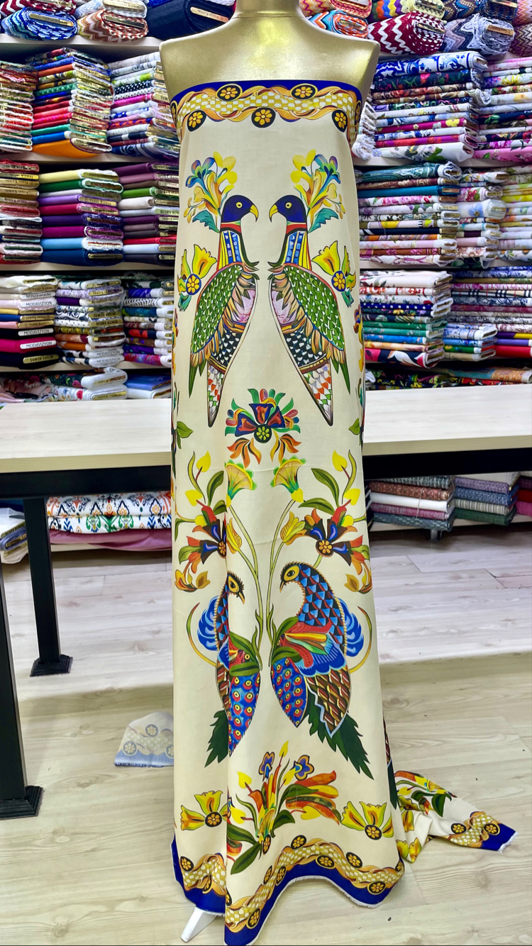 Özel Desenli 150 cm (60") Kumaş 4 Çeşitli Seçenekleriyle: Şifon, Krep, Saten, Keten