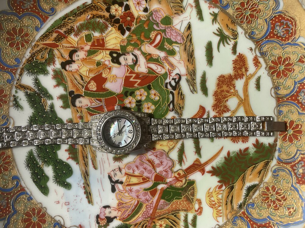 Vintage Taşlı Japon Saat