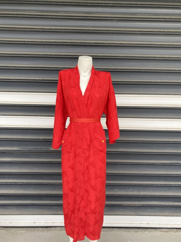 Kırmızı Ejderha İşlemeli Japon Kimono