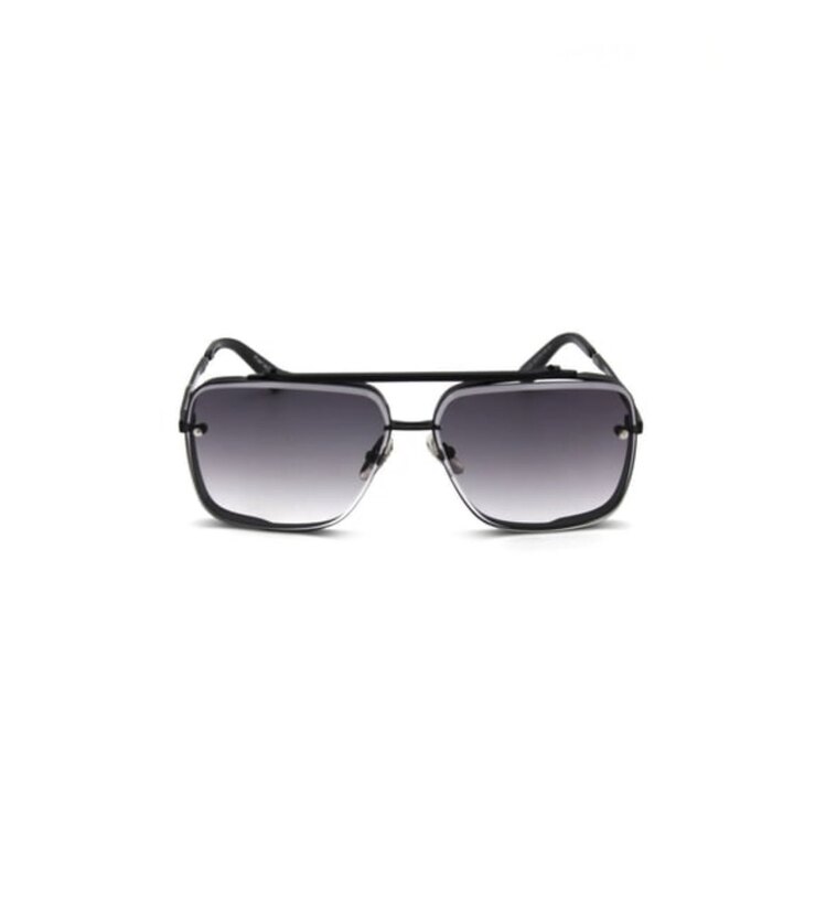 Model - Panama /Black