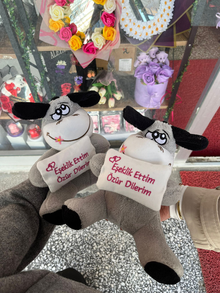 Peluş eşşek