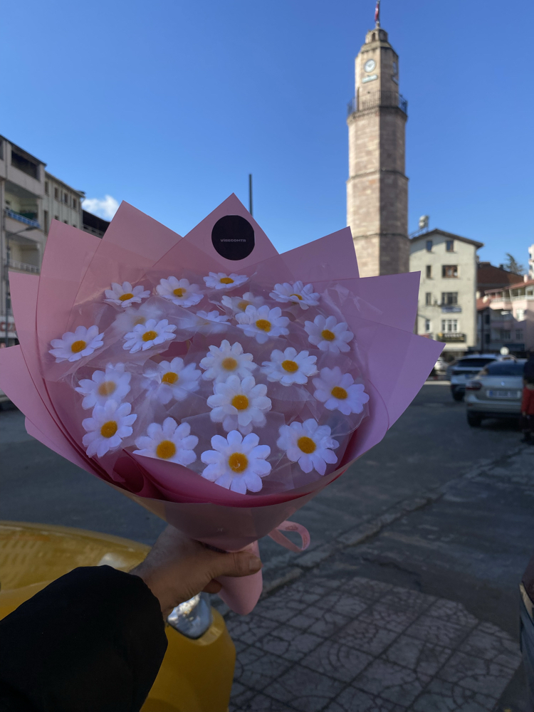 ✨ Dekoratif LED Işıklı Papatya Buketi – Solmayan Işıltılı Dekor & Hediye