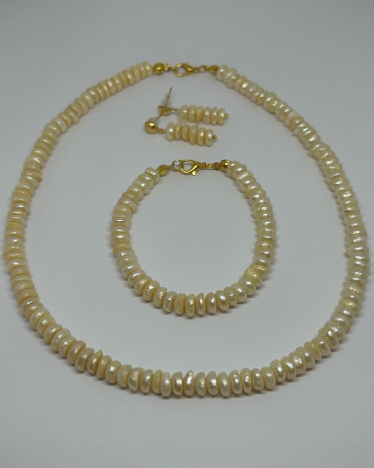 Gerçek inci set