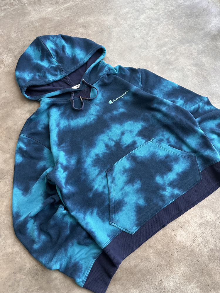 Champion Reverse Weave Tie-Dye Hoodie (M)