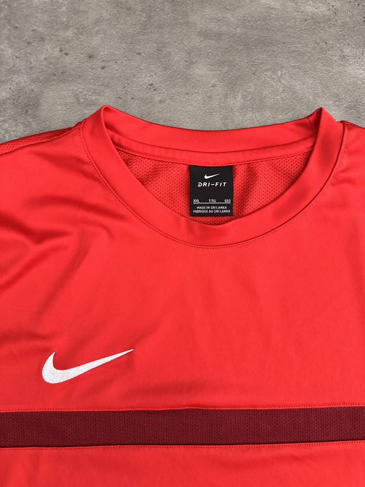 Nike Orijinal Vintage Spor Tişört (XXL)