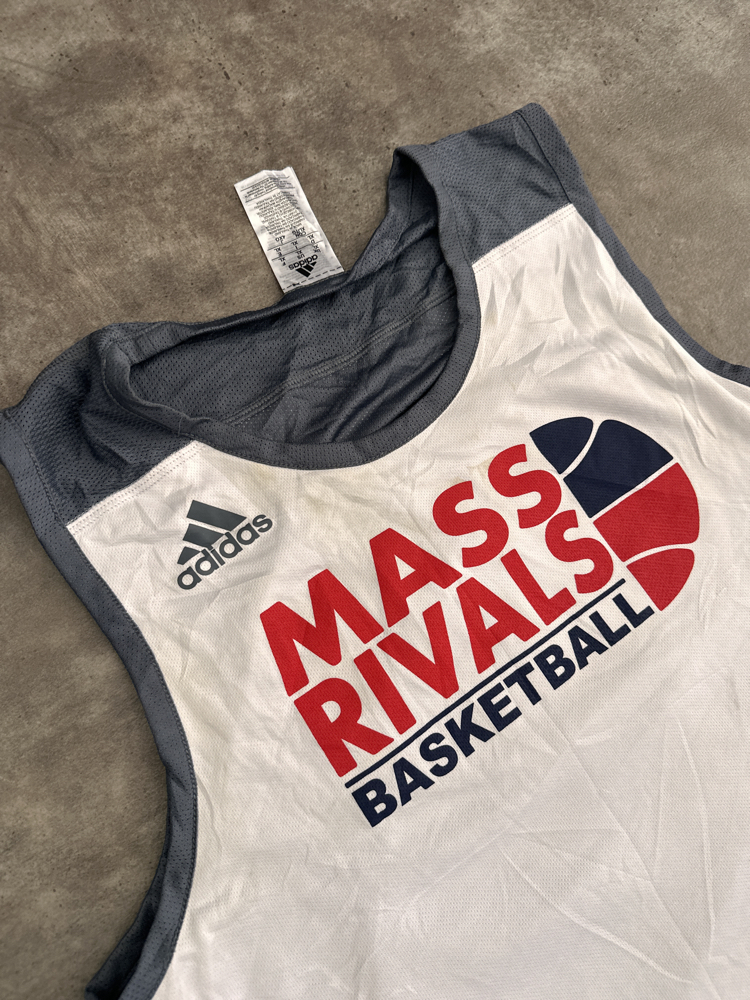 Adidas Orijinal Basketbol Forması (XL)